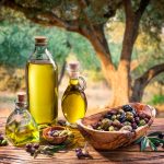 Explorando la Versatilidad del Aceite de Oliva y las Aceitunas: Combinaciones Saludables y Deliciosas